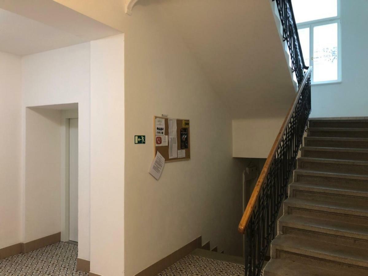 Friendly Apartments In Прага Екстериор снимка